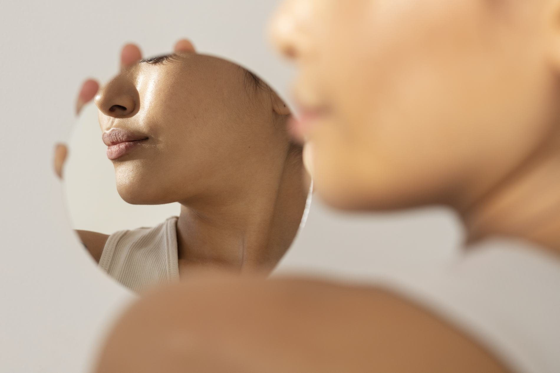The Secret to Radiant Skin in Tenerife: Your Personalized Facial Routine